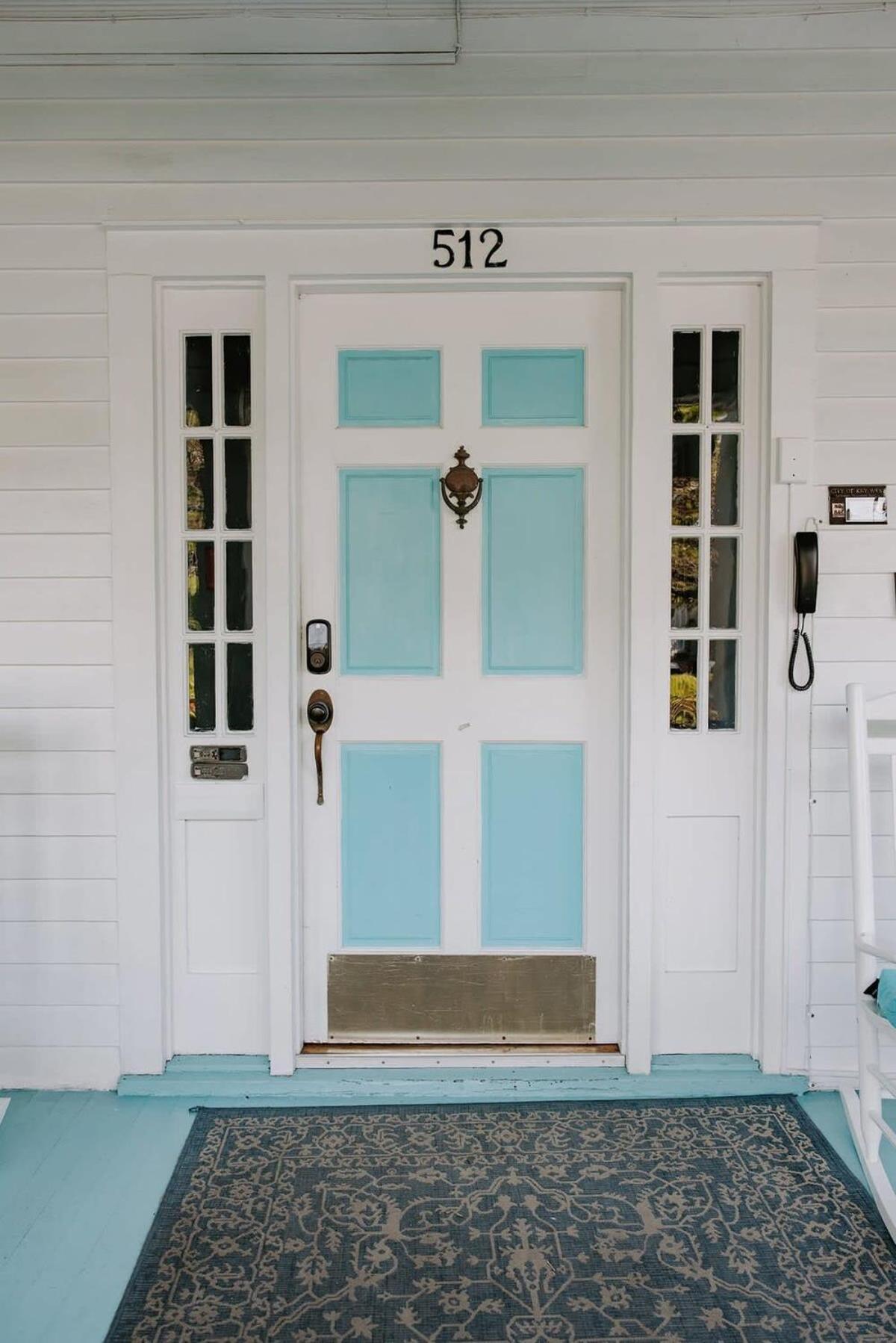 Deluxe King With Balcony - At James House With Parking! Key West Extérieur photo
