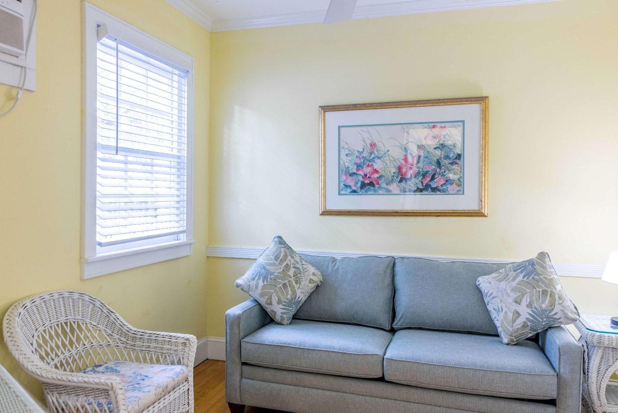 Deluxe King With Balcony - At James House With Parking! Key West Extérieur photo